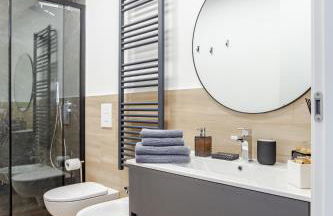 Lele Home Bilocale nel centro città 900m dalla stazione - Foto 3