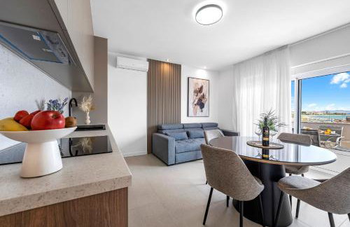 Aquarius Apartments - Beachside with Heated Pool - Foto 10