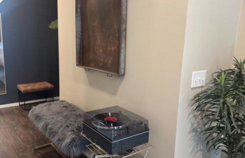 King Bed,Pet Friendly,Steps To Broadway,Park Free - Foto 5