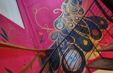 Luxury Mirror Party Pad with 4 Bedrooms! - Foto 10