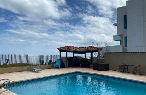 Flagler Beach Ocean Front Villa w/ Lg. In ground Pool-5-6Br/4Bth& attached apt - Photo 7