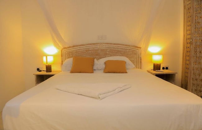 Ahadi Beachfront 2 Bedroom by YourHost - Foto 2