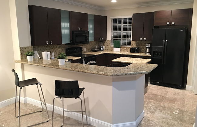 4BR Townhouse 906 by Ideal Experience VR - Foto 14