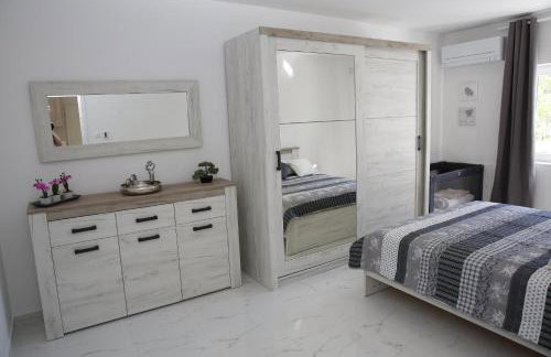 Family-friendly holiday home with private pool near Vodice - Foto 16