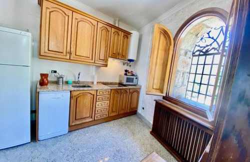 Magnífico Castillo privado, elevado en la roca - Foto 16