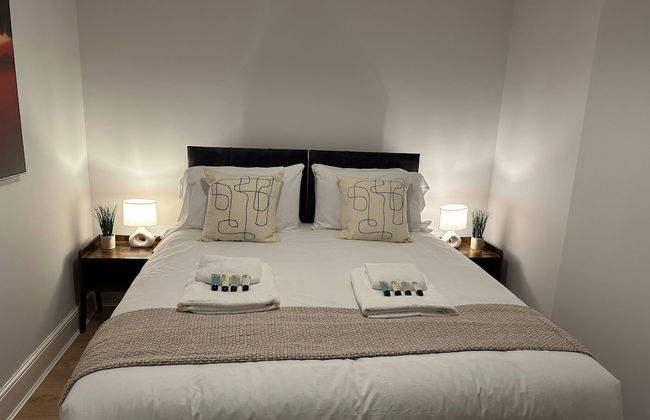 3 bed Chill Glouc With 3 Bedrooms and 1 Bathrooms - Photo 28