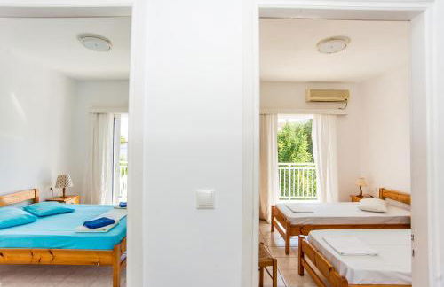 Blue White Apartments - Kefallonia Poolside Retreats - Foto 49