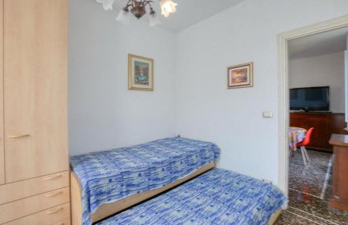 2 Bedroom Awesome Apartment In Terrile - Foto 14