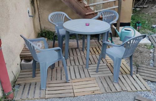 Appartement atypique avec piscine partagée. - Foto 33