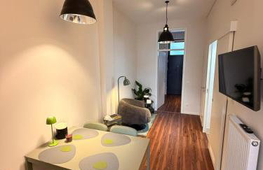 Fewo Fibi - Zentrale CityWohnung - 2 Schlafzimmer - 4 Betten - Küche - Ideal für Familien - Foto 1