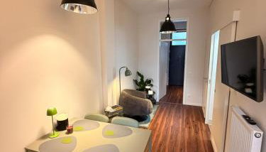 Fewo Fibi - Zentrale CityWohnung - 2 Schlafzimmer - 4 Betten - Küche - Ideal für Familien - Foto 1