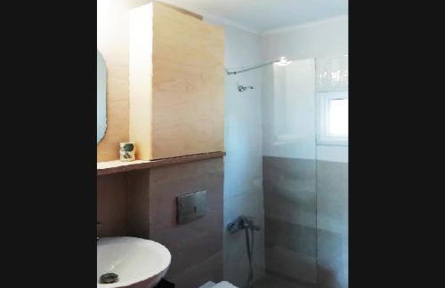 ΕΞΟΧΙΚΗ ΚΑΤΟΙΚΙΑ ΜΕ ΑΥΛΗ - Foto 10