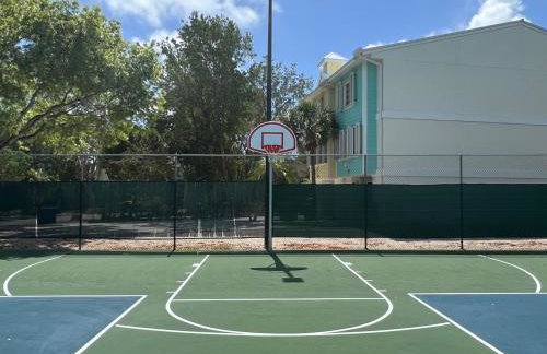 FULL TIME LIC Mgr - LUXURIOUS 3 BED 3 BATH OCEANFRONT SUITE - UPSCALE OCEANFRONT RESORT - INDOOR PICKLEBALL - SPEAKEASY! - Foto 56