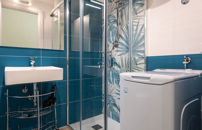 Palazzo della Porta - Via Toledo 55 - Foto 27