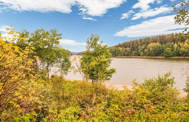 Tranquil Holiday Home With Private Garden - Photo 38