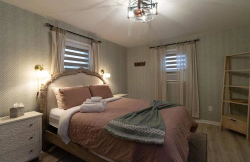 Quiet Cottage In The Woods, with Hot Tub! - Foto 3