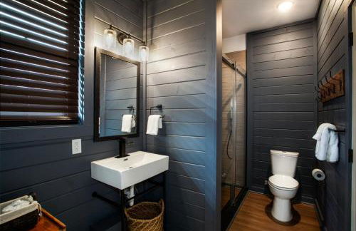 Chalet Amelia Lake View HotTub Fireplace Arcade - Foto 41