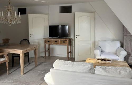 BoLA 20 Fewo Hamburg mit Parkplatz & 2 SZ - Foto 3