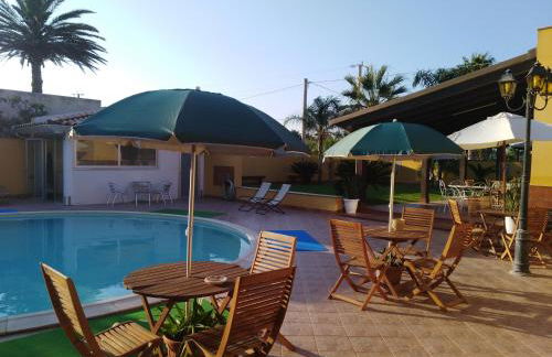 Villa con piscina uso esclusivo - Photo 13