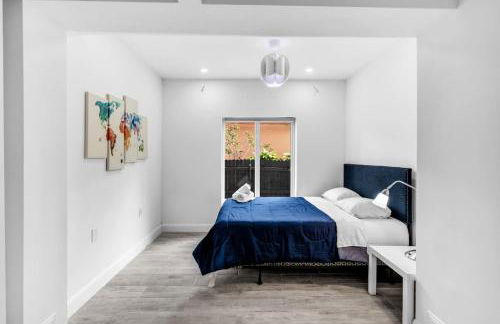 Contemporary Family Oasis Pool and Comfort - Foto 20