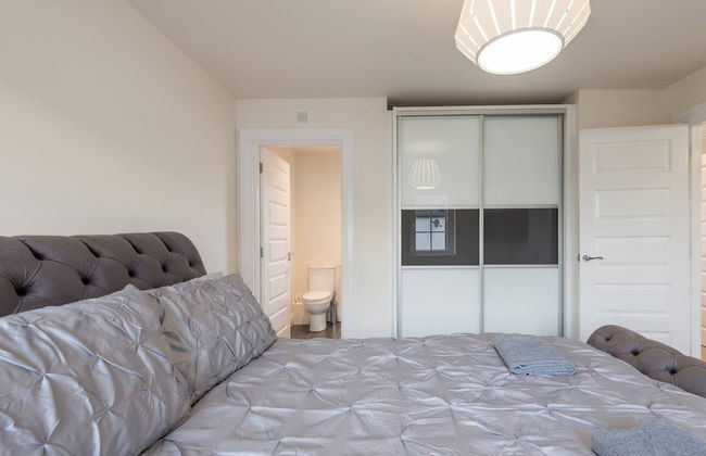 Stylish & Modern 3 Bedroom Home - Foto 3