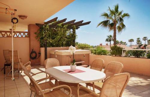 Malibu Mansions Sea View Siute Jacuzzi Malaga Mijas Fuengirola Spain - Photo 6