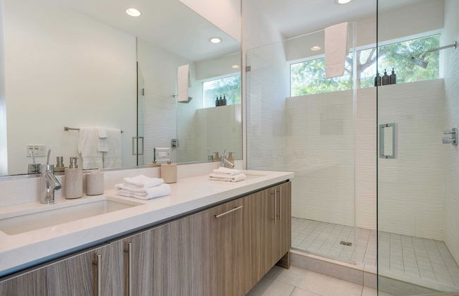 Sleeps 40 3 Luxe Villas Next to Empire Polo Club Putting Green & Pickleball - Foto 24