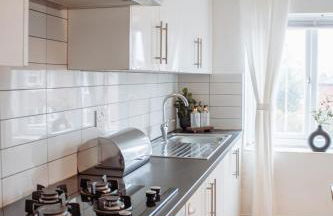 Spacious & Modern 8-Bed Home - Sleeps 13 - Parking - Foto 65