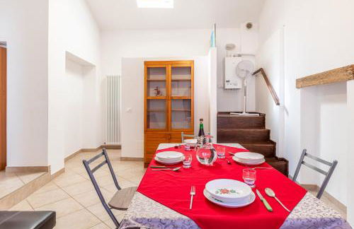 GuestHost - Gradara Comfy Apartments - Foto 27