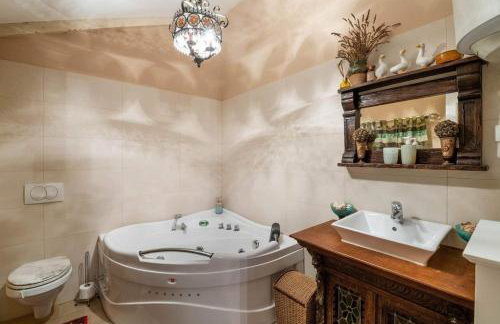 Villa Kažun with private pool and two gardens - Foto 14