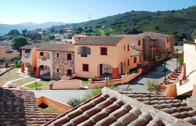 Apartment in the Li Troni Residence in Budoni - Photo 14