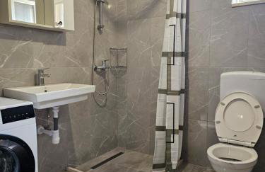 Banovi Dvori - Foto 9