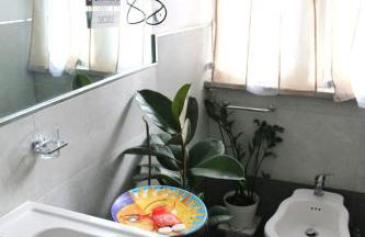 Tra i Musei Vaticani House - Foto 13