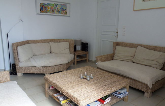 Elegant Villa in Evangelismos with Pool & Garden near Sea Beach - Foto 7