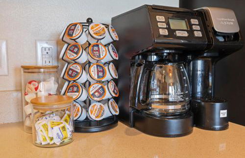 Lux North Park Gem King Beds Workspaces Parking - Foto 18