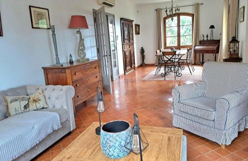 BASTIDE PRESQU ILE DE GIENS SUPERBE VUE MER PISCINE - Photo 23