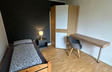 Große Wohnung mit großem Balkon - Foto 4