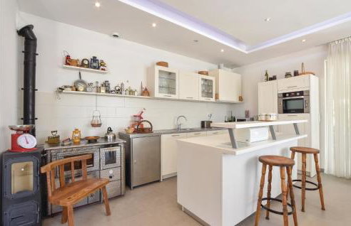 Nice Home In Zrnovnica-Split With Sauna - Foto 17