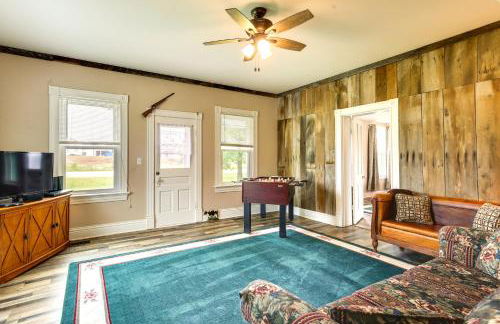 Peaceful Country Home in Serene Setting with Yard - Foto 4