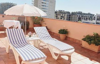 Cozy and sunny penthouse Fira BCN - Photo 13