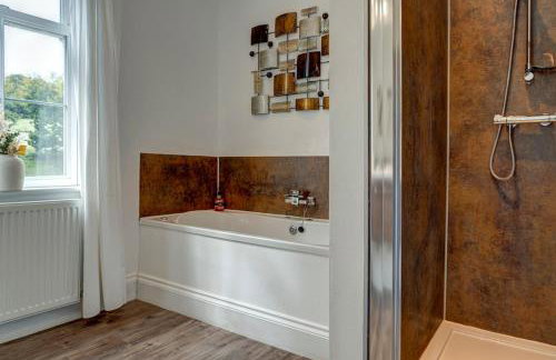 Lambourn House, Countryside Retreat for up to 26 - Foto 20