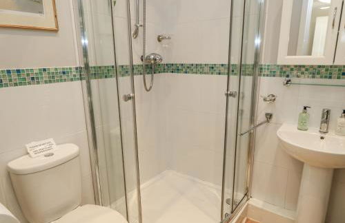 Keepers Cottage - Photo 15