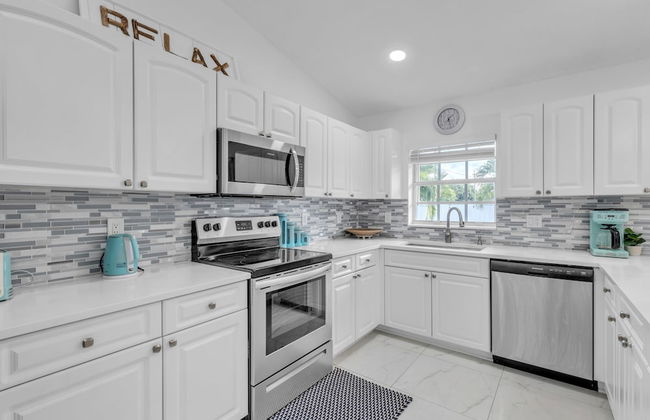 Gorgeous Lake Worth Beach House 4 Bedroom Home by RedAwning - Foto 9