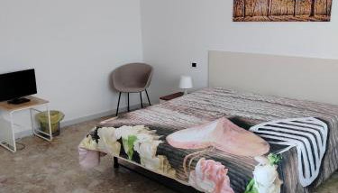 Radices in centro 1 - Photo 2