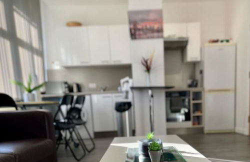 2 Bedroom Flat in Town Center Wellingborough - Photo 6