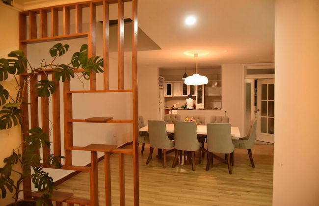 5 Bedroom Exquisite Villa in Top-view Area - Foto 12