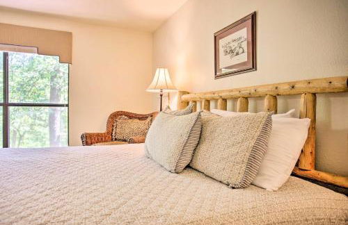 Bright Davis Escape with Screened-In Porch! - Foto 16