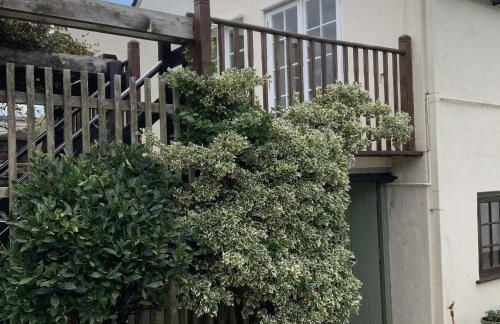 Church Cottage, Charmouth - Photo 41