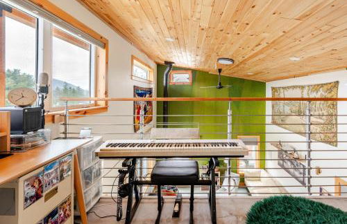 Secluded Private Retreat with Cabin & Vintage Airstream - Foto 6