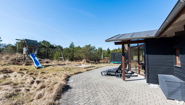 8 Person Holiday Home in Blavand - Photo 4